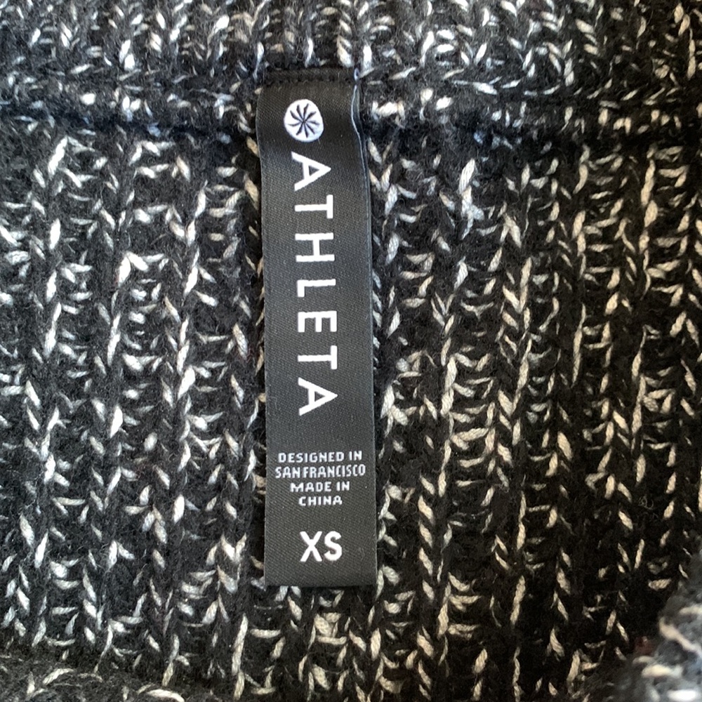 Athleta Sierra Crew Sweater - Picture 10 of 11